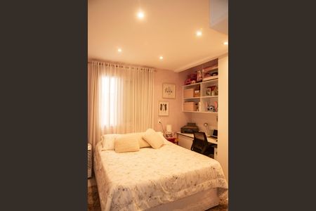 Casa à venda com 180m², 3 quartos e 3 vagasSuíte 2