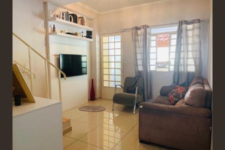 Casa de Condomínio à venda com 2 quartos, 65m² em Jardim Regina Alice, Barueri