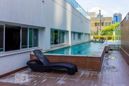 Apartamento à venda com 2 quartos, 69m² em Empresarial 18 do Forte, Barueri