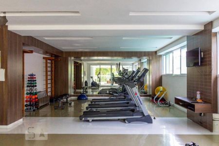 Apartamento à venda com 2 quartos, 69m² em Empresarial 18 do Forte, Barueri