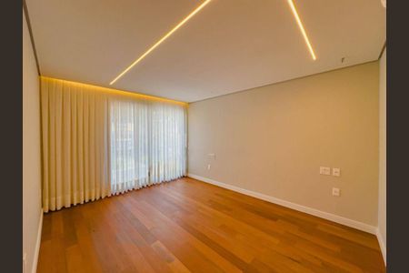 Casa à venda com 5 quartos, 508m² em Alphaville Residencial Zero, Barueri