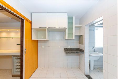 Apartamento para alugar com 96m², 3 quartos e 2 vagasCozinha