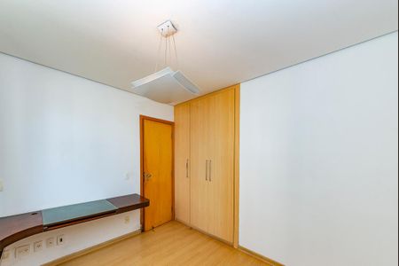 Apartamento para alugar com 96m², 3 quartos e 2 vagasQuarto 3