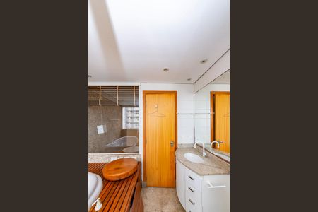 Apartamento para alugar com 96m², 3 quartos e 2 vagasBanheiro da Suíte