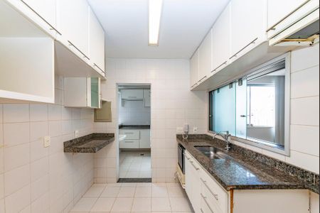 Apartamento para alugar com 96m², 3 quartos e 2 vagasCozinha