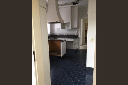 Casa à venda com 4 quartos, 480m² em Alphaville, Santana de Parnaíba