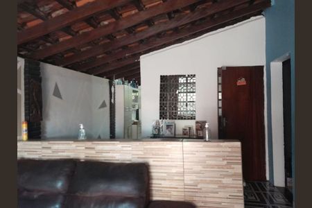 Casa à venda com 250m², 5 quartos e 2 vagas