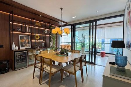 Apartamento à venda com 4 quartos, 282m² em Alphaville Industrial, Barueri