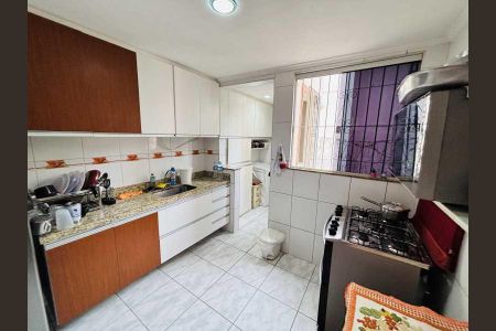 Casa à venda com 120m², 3 quartos e sem vaga