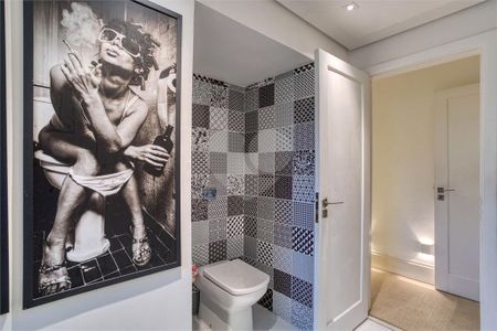 Casa à venda com 4 quartos, 320m² em Jardim Petropolis, São Paulo