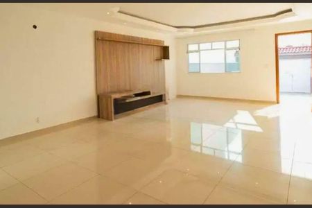 Casa à venda com 3 quartos, 252m² em Vila Santa Luzia, São Bernardo do Campo