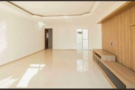 Casa à venda com 3 quartos, 252m² em Vila Santa Luzia, São Bernardo do Campo