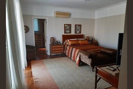 Casa à venda com 5 quartos, 963m² em Tamboré, Santana de Parnaíba