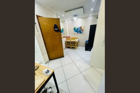 Apartamento à venda com 2 quartos, 50m² em Vila Tibiriçá, Santo André