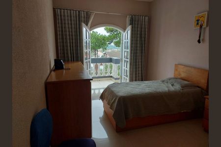 Casa à venda com 3 quartos, 345m² em Alphaville, Santana de Parnaíba