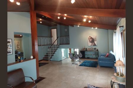 Casa à venda com 3 quartos, 345m² em Alphaville, Santana de Parnaíba