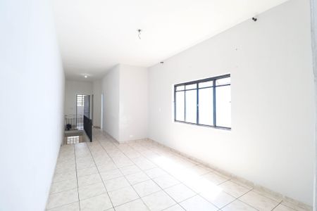 Casa para alugar com 100m², 3 quartos e sem vaga