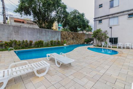 Apartamento à venda com 56m², 2 quartos e 1 vagaÁrea comum - Piscina