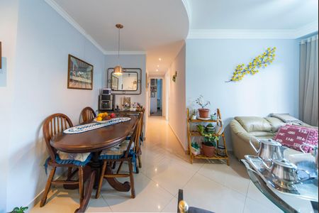 Apartamento à venda com 56m², 2 quartos e 1 vagaSala