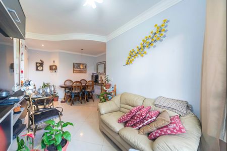 Sala de apartamento à venda com 2 quartos, 56m² em Vila Alzira, Santo André