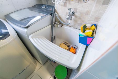 Apartamento à venda com 56m², 2 quartos e 1 vagaÁrea de Serviço