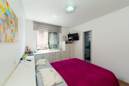 Apartamento à venda com 130m², 3 quartos e 2 vagas Apartamento à venda com 130m², 3 quartos e 2 vagasQUARTO3