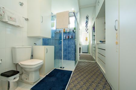 Apartamento à venda com 130m², 3 quartos e 2 vagas Apartamento à venda com 130m², 3 quartos e 2 vagasBANHEIRO2