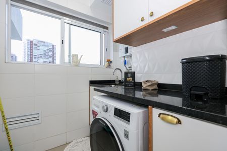 Apartamento à venda com 69m², 1 quarto e 1 vagaÁrea de Serviço