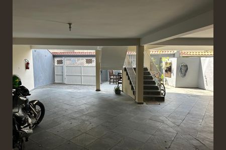 Apartamento à venda com 130m², 2 quartos e 2 vagas Apartamento à venda com 130m², 2 quartos e 2 vagasFoto 04