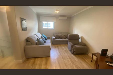 Casa de Condomínio à venda com 3 quartos, 320m² em Condomínio Centro Comercial Alphaville, Barueri