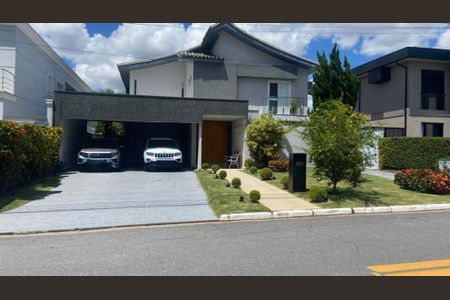 Casa de Condomínio à venda com 3 quartos, 320m² em Condomínio Centro Comercial Alphaville, Barueri