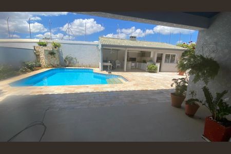 Casa de Condomínio à venda com 3 quartos, 320m² em Condomínio Centro Comercial Alphaville, Barueri