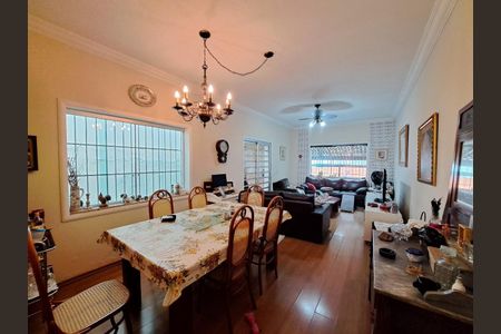SALA DE JANTAR de casa à venda com 3 quartos, 218m² em Vila Prudente, São Paulo