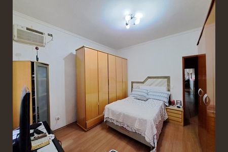 QUARTO de casa à venda com 3 quartos, 218m² em Vila Prudente, São Paulo