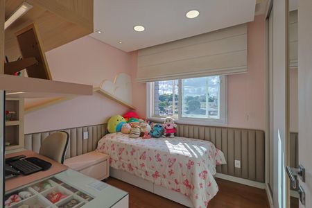 Apartamento à venda com 160m², 4 quartos e 2 vagas Apartamento à venda com 160m², 4 quartos e 2 vagasQuarto 4