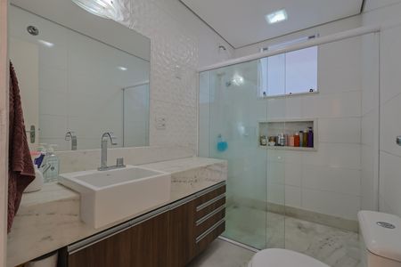 Apartamento à venda com 160m², 4 quartos e 2 vagas Apartamento à venda com 160m², 4 quartos e 2 vagasBanheiro