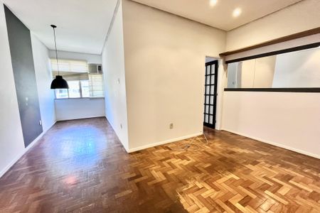 Sala de apartamento para alugar com 3 quartos, 70m² em Lagoa, Rio de Janeiro