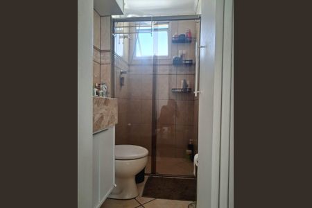 Banheiro de apartamento à venda com 2 quartos, 52m² em Vila Prudente, São Paulo