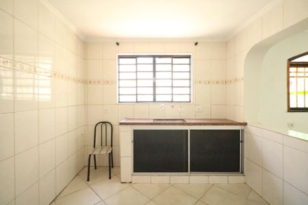 Casa para alugar com 120m², 3 quartos e 2 vagasCozinha
