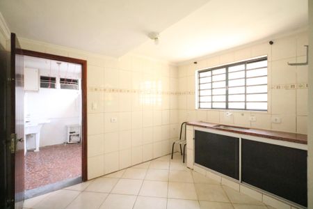 Casa para alugar com 120m², 3 quartos e 2 vagasCozinha