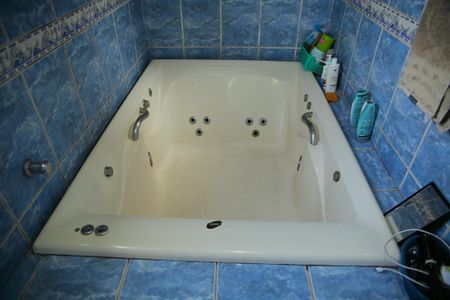 Banheiro da Suíte  de casa para alugar com 3 quartos, 120m² em Jardim Cipreste, São Bernardo do Campo