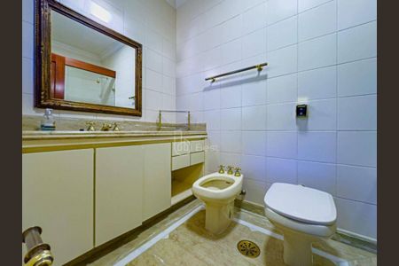 Casa à venda com 740m², 4 quartos e 4 vagas