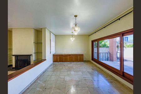 Casa à venda com 4 quartos, 740m² em Alphaville Residencial Um, Barueri