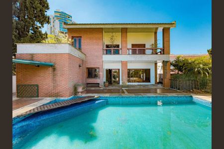 Casa à venda com 740m², 4 quartos e 4 vagas