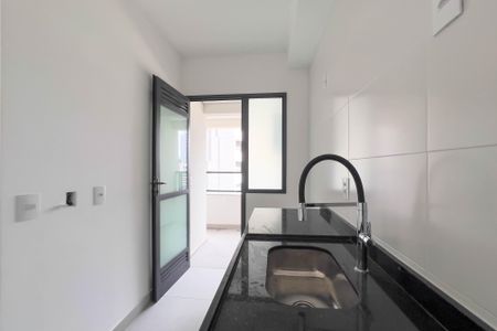 Apartamento para alugar com 40m², 1 quarto e sem vagaCozinha e área de serviço 