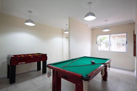 Apartamento à venda com 42m², 2 quartos e 1 vaga Apartamento à venda com 42m², 2 quartos e 1 vagaSala de Jogos