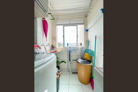 Apartamento à venda com 42m², 2 quartos e 1 vaga Apartamento à venda com 42m², 2 quartos e 1 vagaCozinha e Área de Serviço