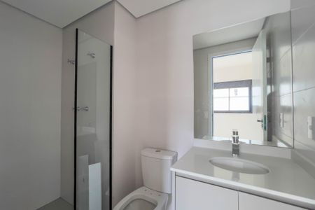 Apartamento para alugar com 65m², 2 quartos e 1 vaga Apartamento para alugar com 65m², 2 quartos e 1 vagaBanheiro do quarto 1