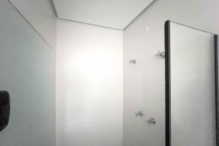 Apartamento para alugar com 65m², 2 quartos e 1 vaga Apartamento para alugar com 65m², 2 quartos e 1 vagaBanheiro do quarto 1