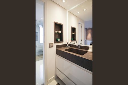 Apartamento para alugar com 70m², 1 quarto e 1 vaga Apartamento para alugar com 70m², 1 quarto e 1 vagaBanheiro